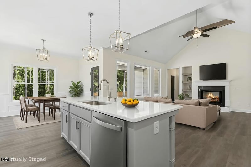 776 Shade Tree Rd, Benson, NC 27504