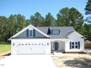 776 Shadetree Rd, Benson, NC 27504
