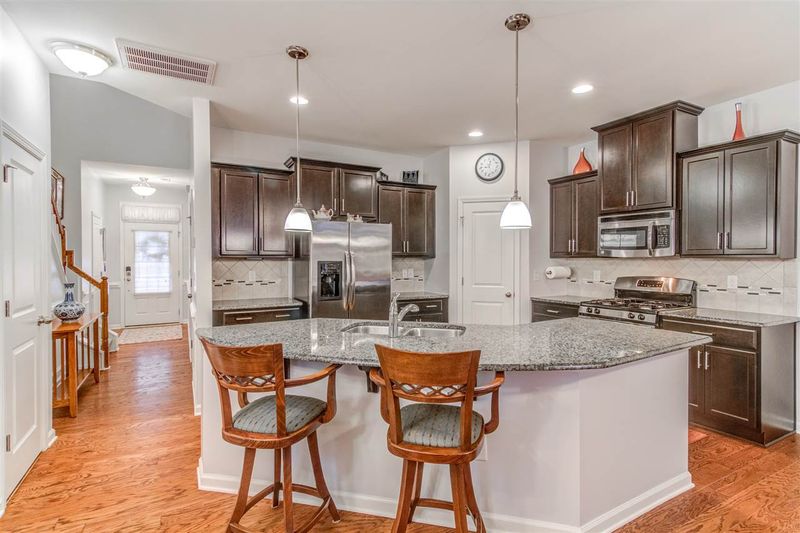 776 Treviso Ln, Apex, NC 27502