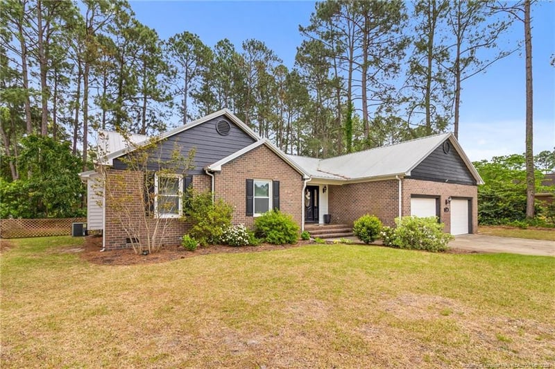 7760 Pintail Dr, Fayetteville, NC 28311