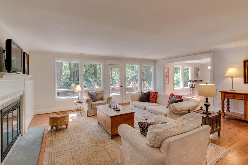 779 Old Mill Rd, Chapel Hill, NC 27514