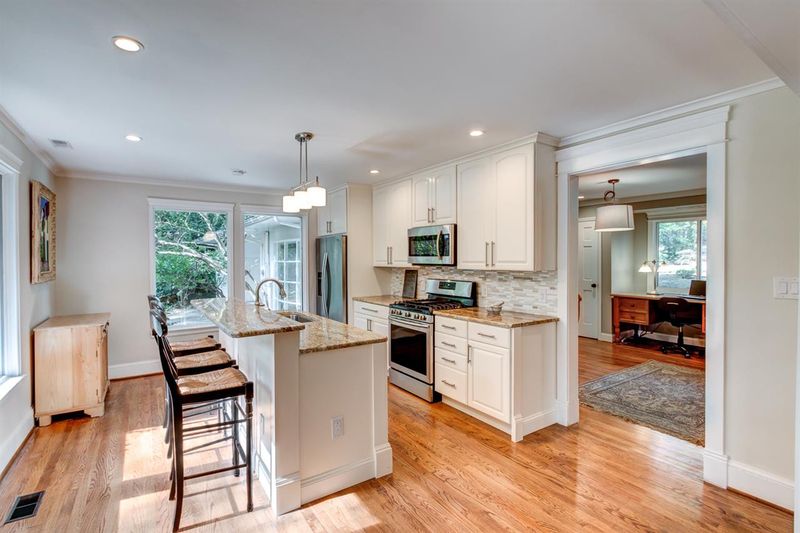 779 Old Mill Rd, Chapel Hill, NC 27514