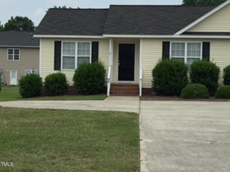 78 Ariel St, Lillington, NC 27546