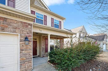 78 Florence Dr, Clayton, NC 27527