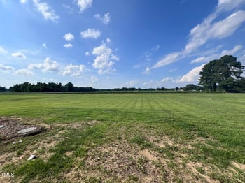 78 Grace Ridge Ct, Benson, NC 27504