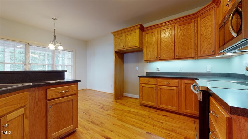 78 Great Oaks Dr, Garner, NC 27529