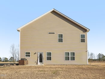 78 Oriental St, Angier, NC 27501