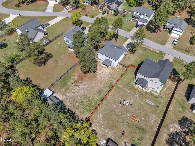 78 Parkview Ln, Lillington, NC 27546