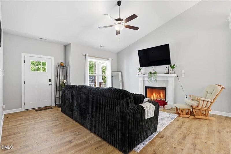 78 Pedestal Ct, Zebulon, NC 27597