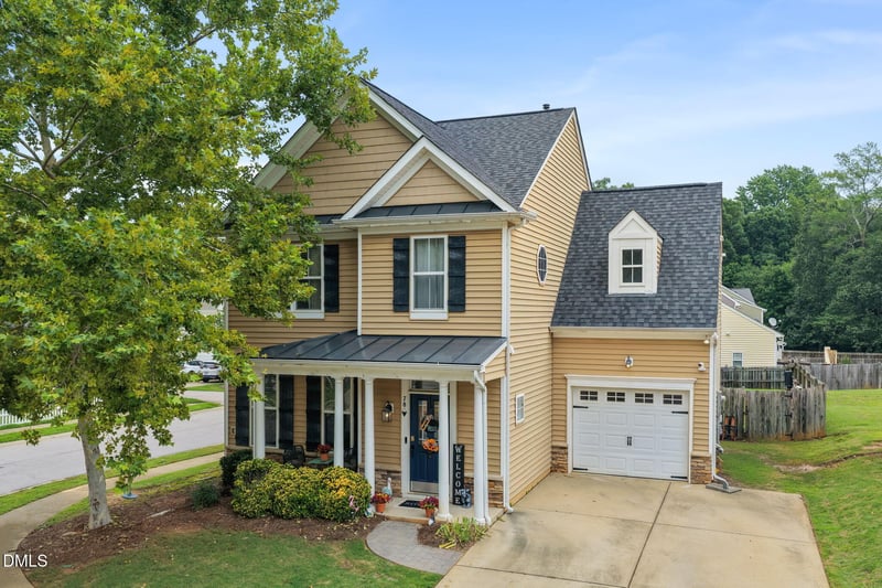 78 Tuscarora Ln, Clayton, NC 27520