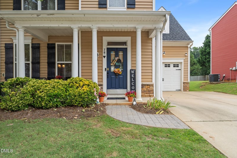 78 Tuscarora Ln, Clayton, NC 27520