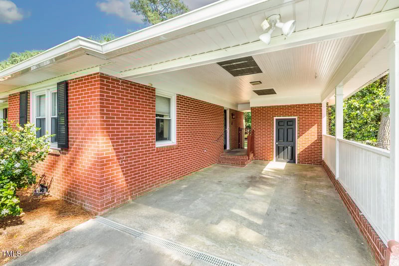 780 Leslie Campbell Ave, Lillington, NC 27546