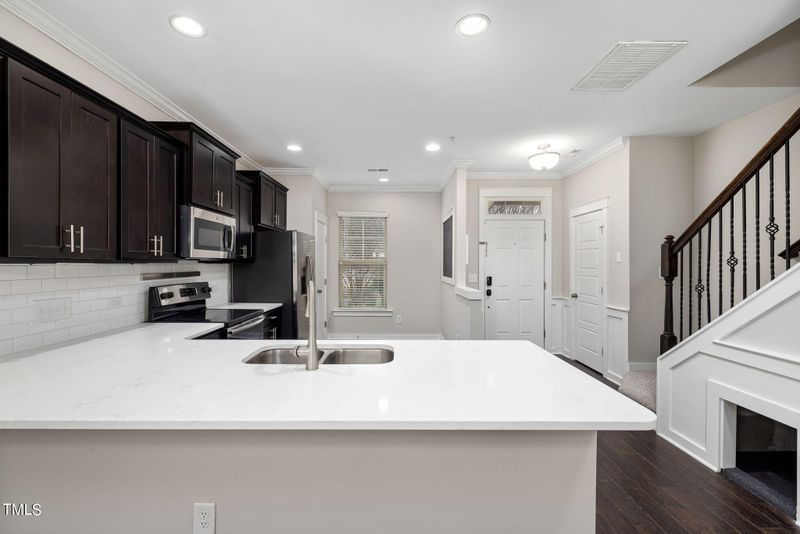 7800 Allscott Way, Raleigh, NC 27612