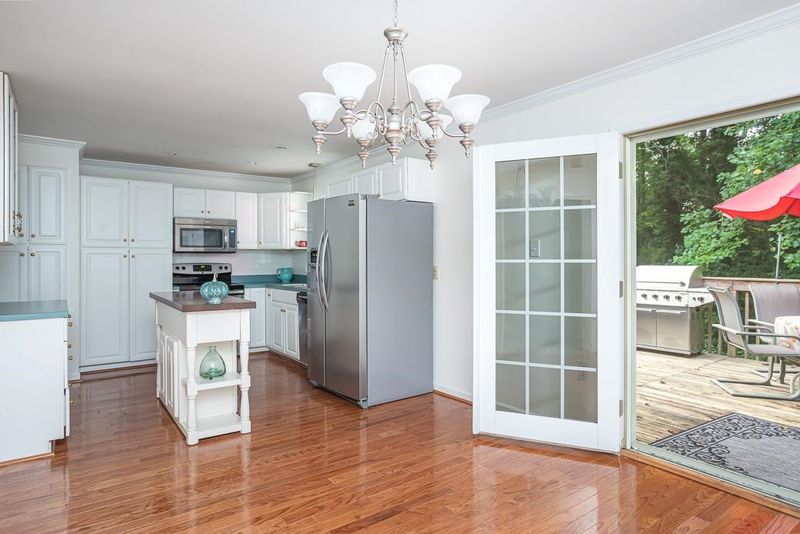 7800 Blackwing Ct, Raleigh, NC 27615