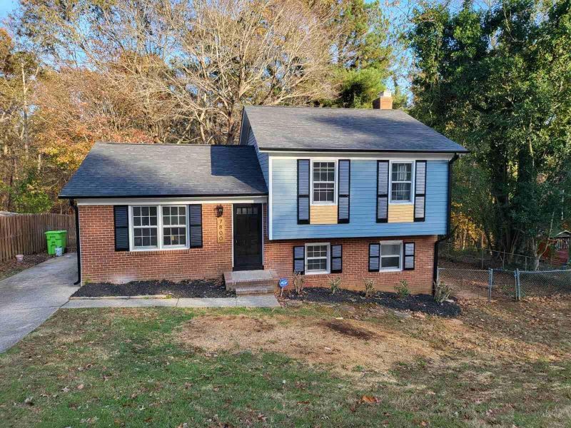 7800 Foxwood Dr, Raleigh, NC 27615