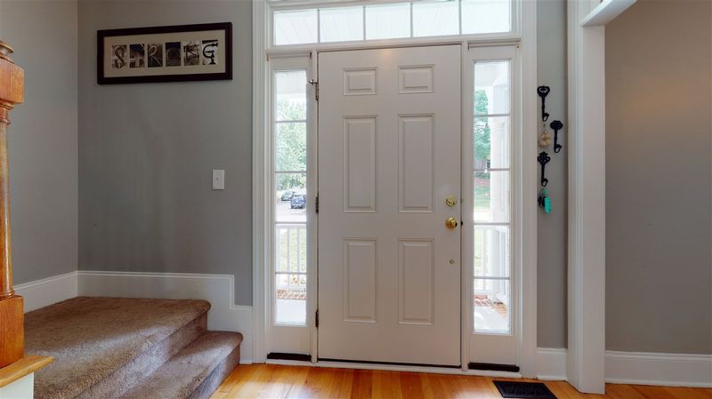 7800 Glenharden Dr, Raleigh, NC 27613