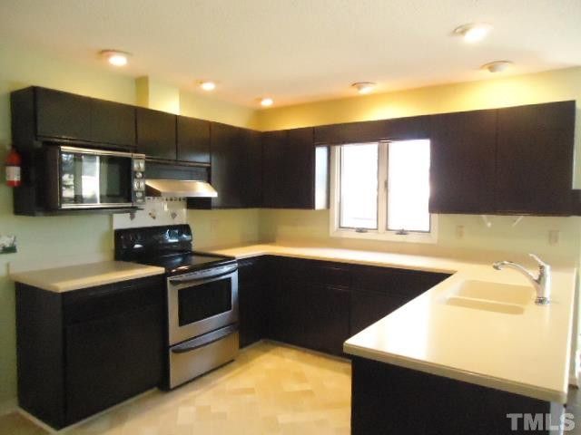 7801 Warbler Ln, Sanford, NC 27330