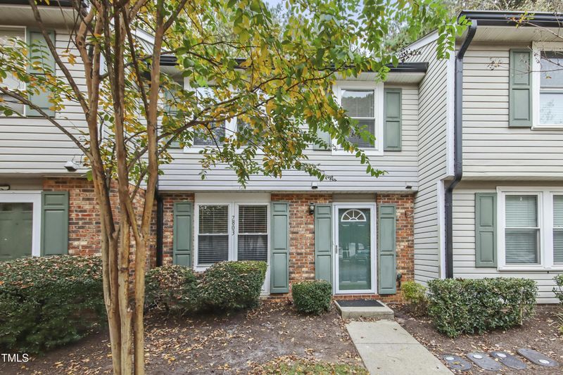 7803 Stephanie Ln, Raleigh, NC 27615