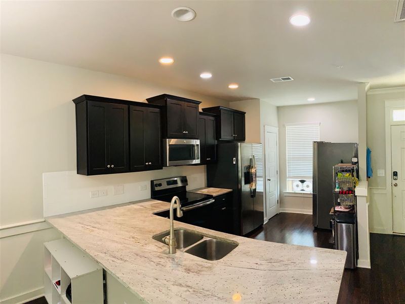 7804 Allscott Way, Raleigh, NC 27612