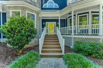 7804 Umstead Forest Dr, Raleigh, NC 27612