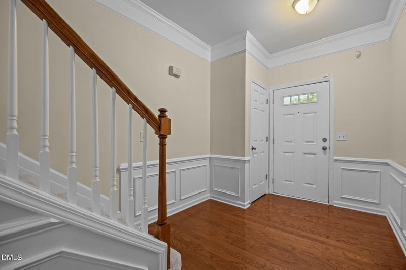 7805 Jeffrey Alan Ct, Raleigh, NC 27613