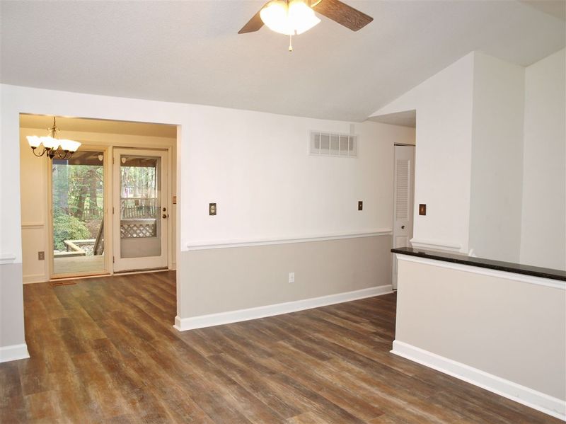 7805 Mourning Dove Rd, Raleigh, NC 27615
