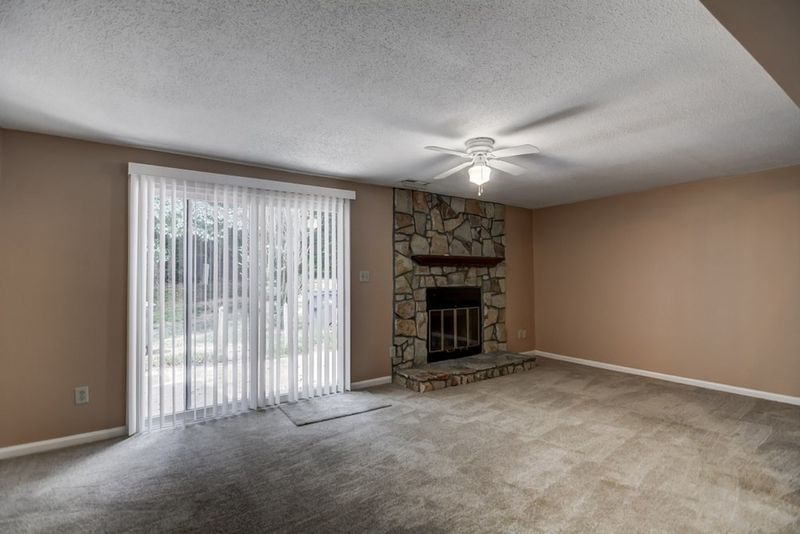 7805 Stephanie Ln, Raleigh, NC 27615