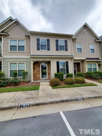7807 Lillyhurst Dr, Raleigh, NC 27612
