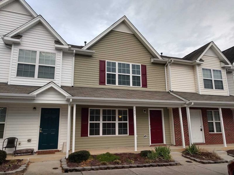 7807 River Field Dr, Raleigh, NC 27616