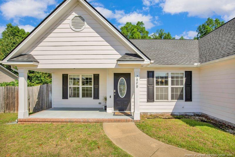 7808 Redwood Ave, Fayetteville, NC 28314