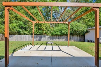 7808 Redwood Ave, Fayetteville, NC 28314