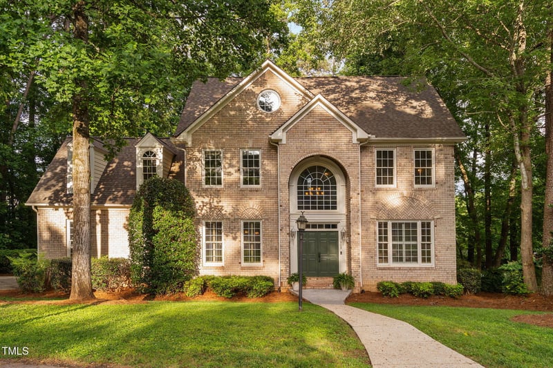 7808 Umstead Forest Dr, Raleigh, NC 27612