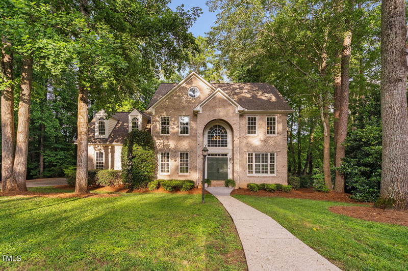7808 Umstead Forest Dr, Raleigh, NC 27612