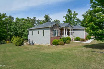 7809 Charters End St, Willow Springs, NC 27592
