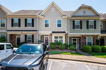 7809 Lillyhurst Dr, Raleigh, NC 27612