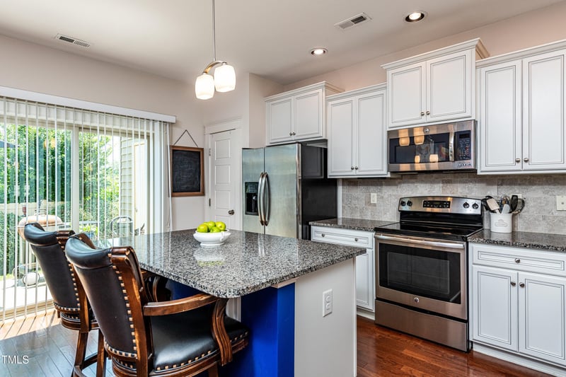 7809 Lillyhurst Dr, Raleigh, NC 27612