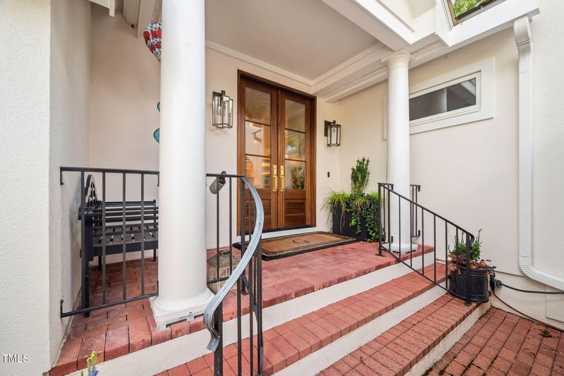 781 Crabtree Crossing Pw, Cary, NC 27513
