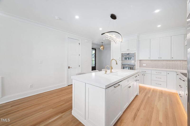 781 Crabtree Crossing Pw, Cary, NC 27513