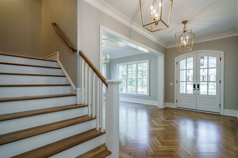 781 Cranbrook Rd, Raleigh, NC 27609
