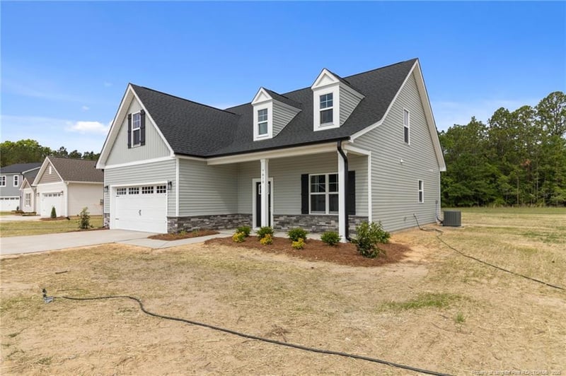 7810 Iron Ct, Fayetteville, NC 28306