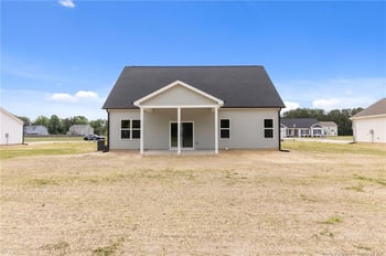 7810 Iron Ct, Fayetteville, NC 28306