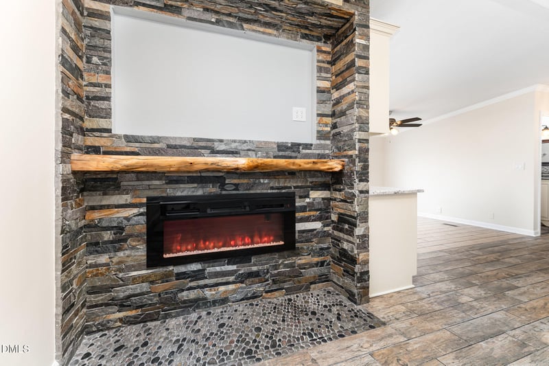 7810 Us Highway 301, Four Oaks, NC 27524