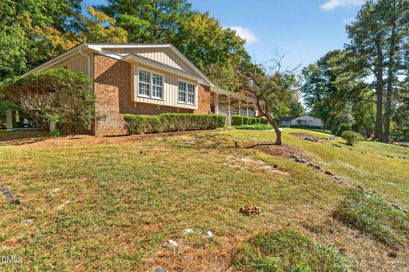 7810 Vauxhill Dr, Raleigh, NC 27615