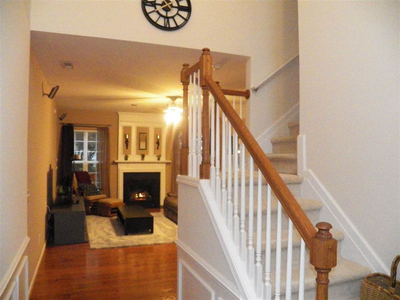 7811 Jeffrey Alan Ct, Raleigh, NC 27613