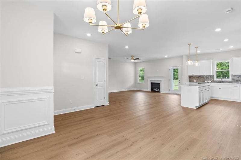 7814 Iron Ct, Fayetteville, NC 28306