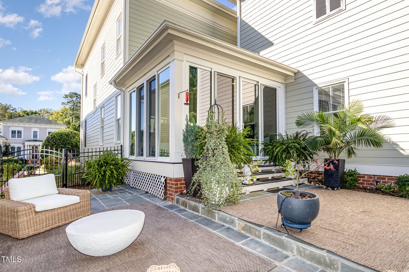 7814 Monument Ln, Raleigh, NC 27615