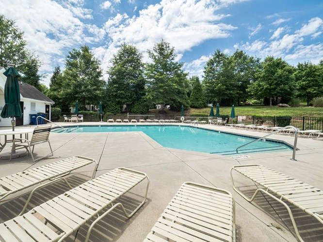 7815 Averette Field Dr, Raleigh, NC 27616