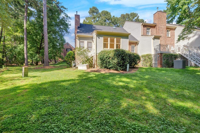 7815 Coach House Ln, Raleigh, NC 27615