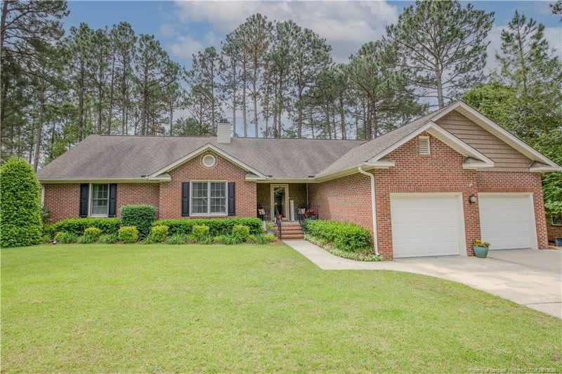 7815 Shuttle Rd, Fayetteville, NC 28311