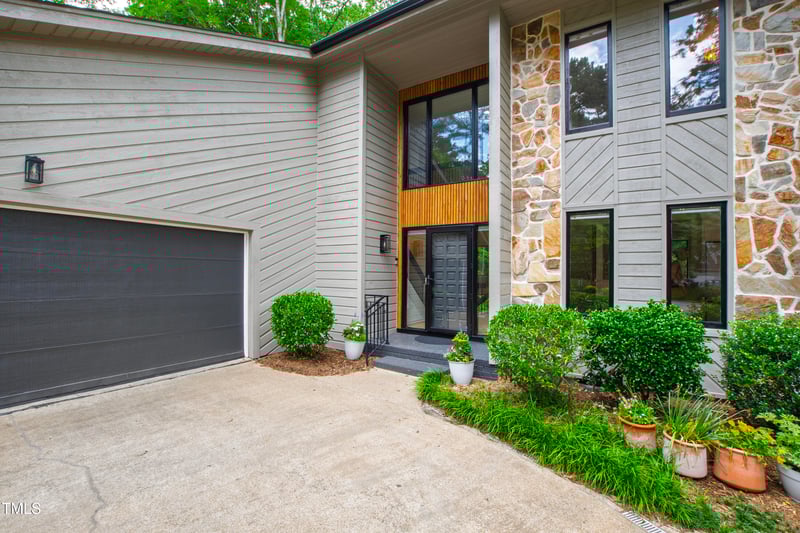 7816 Harbor Dr, Raleigh, NC 27615